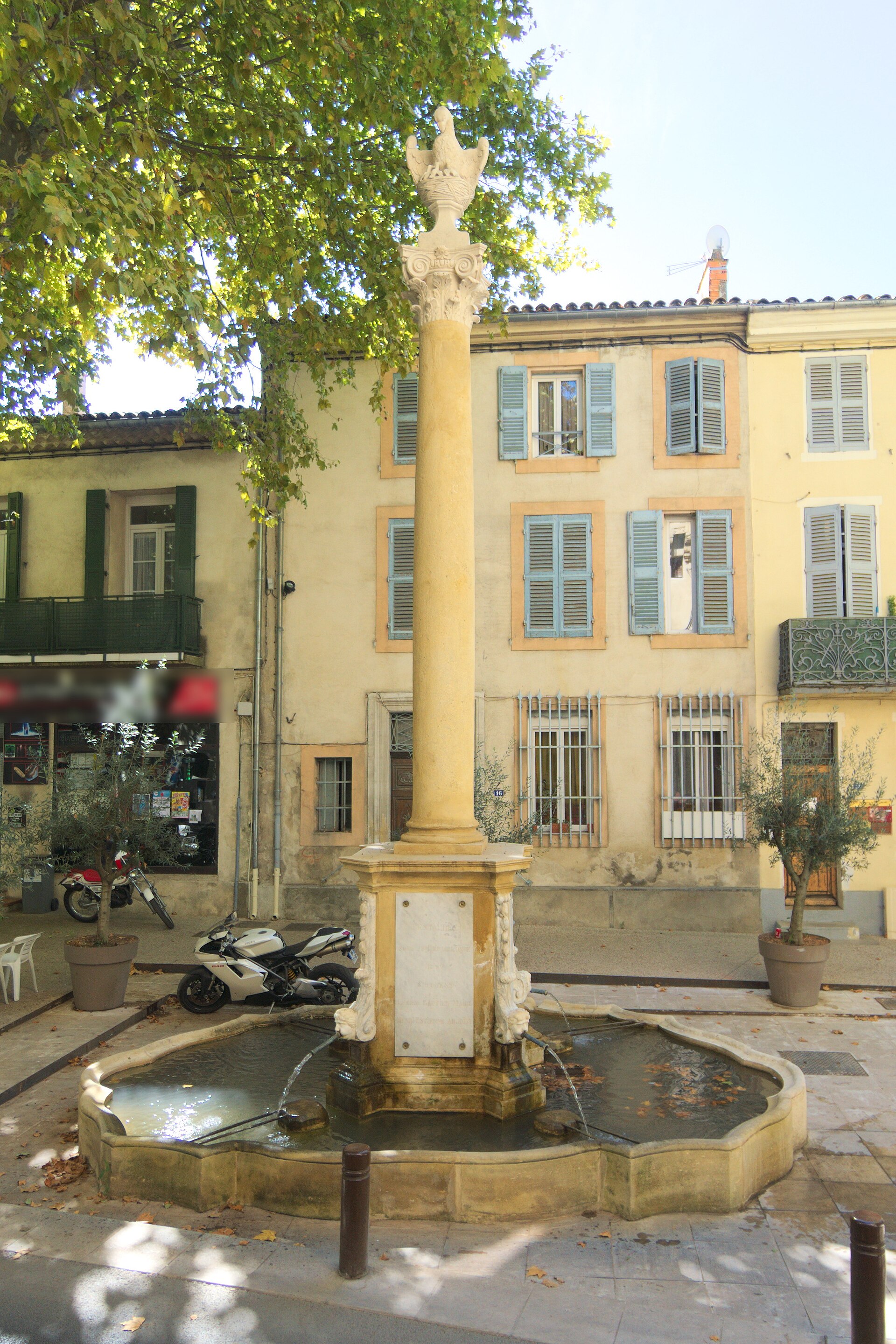 Vue de Pélissanne
