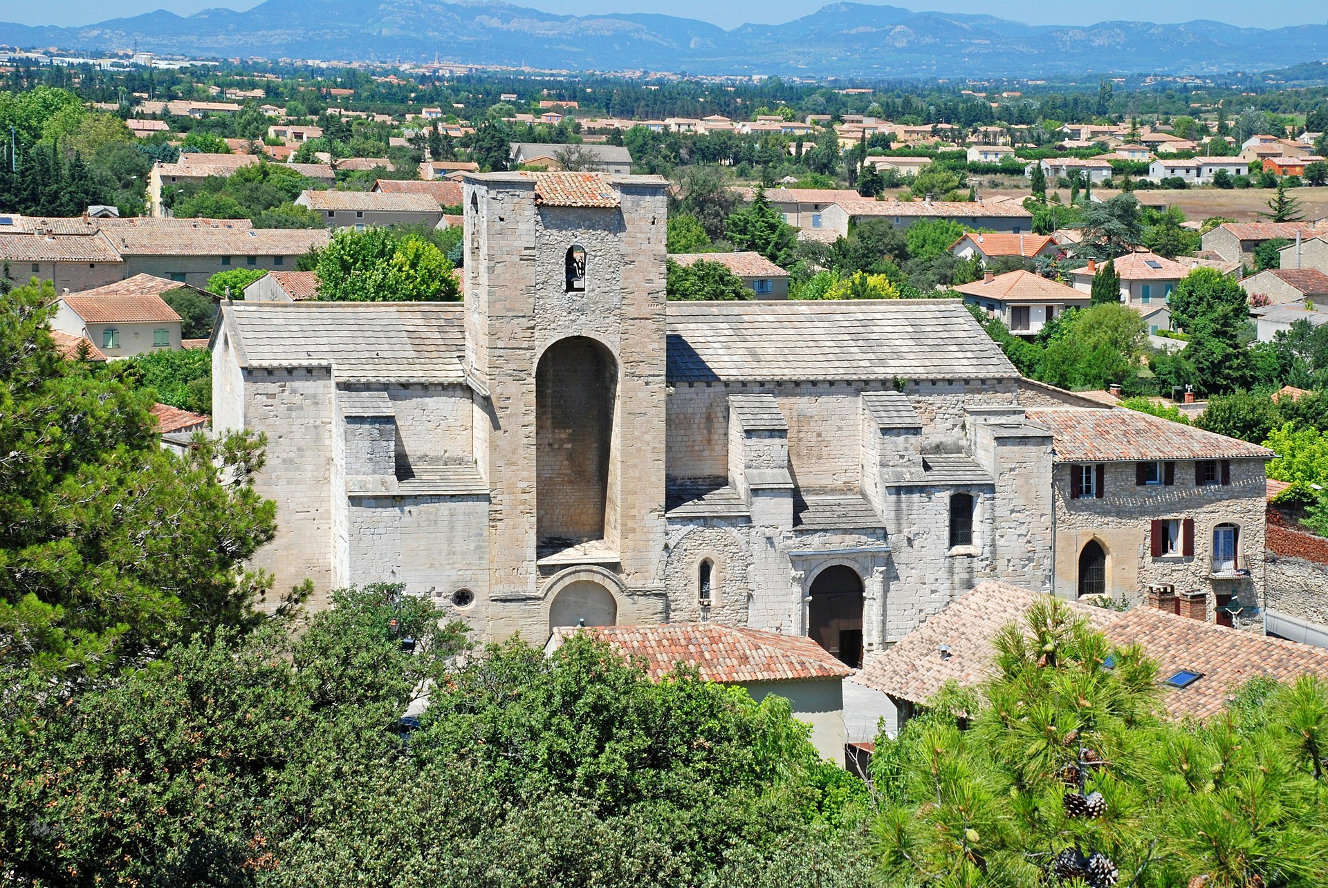 Vue de Pernes-les-Fontaines